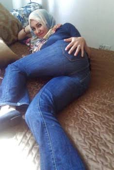 شايف يا متناك اختك مستنيانى اعشرها و احبلهاااااا كس ام فجرهاو حلاوة كسها . ريتويت