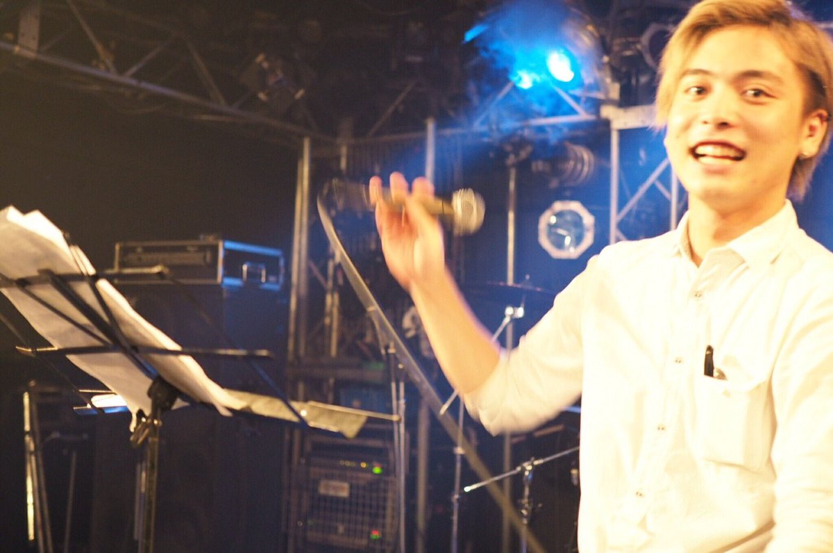 路上 ライブ 優里 シンガーソングライター・優里が大阪で路上ライブを開催・・屋外とはいえ避けられない密空間の形成、波紋を呼び寄せる。