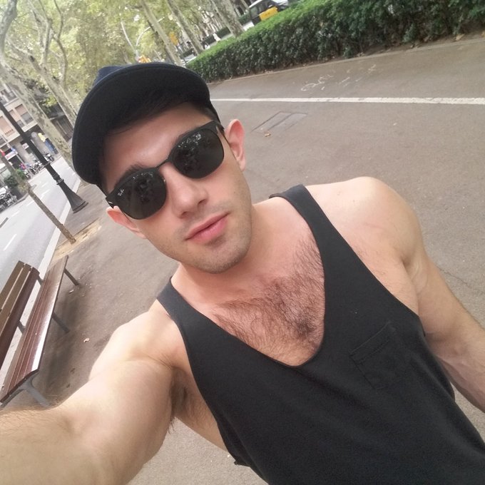 Waking up in BCN) 1.pm. @LucasEnt @QueerMeNow @BenBatemenXXX #lucasentertainment #lucasmen #queermenow