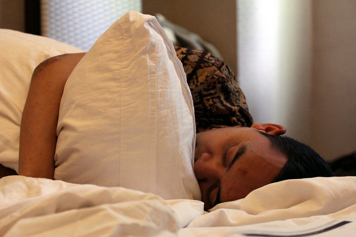 ichsugm's tweet photo. Committee members such as Faruk and @rafieiy worked through the night, so they ended up getting some shut-eye during a lull in activity. https://t.co/mG6QMxV4GK