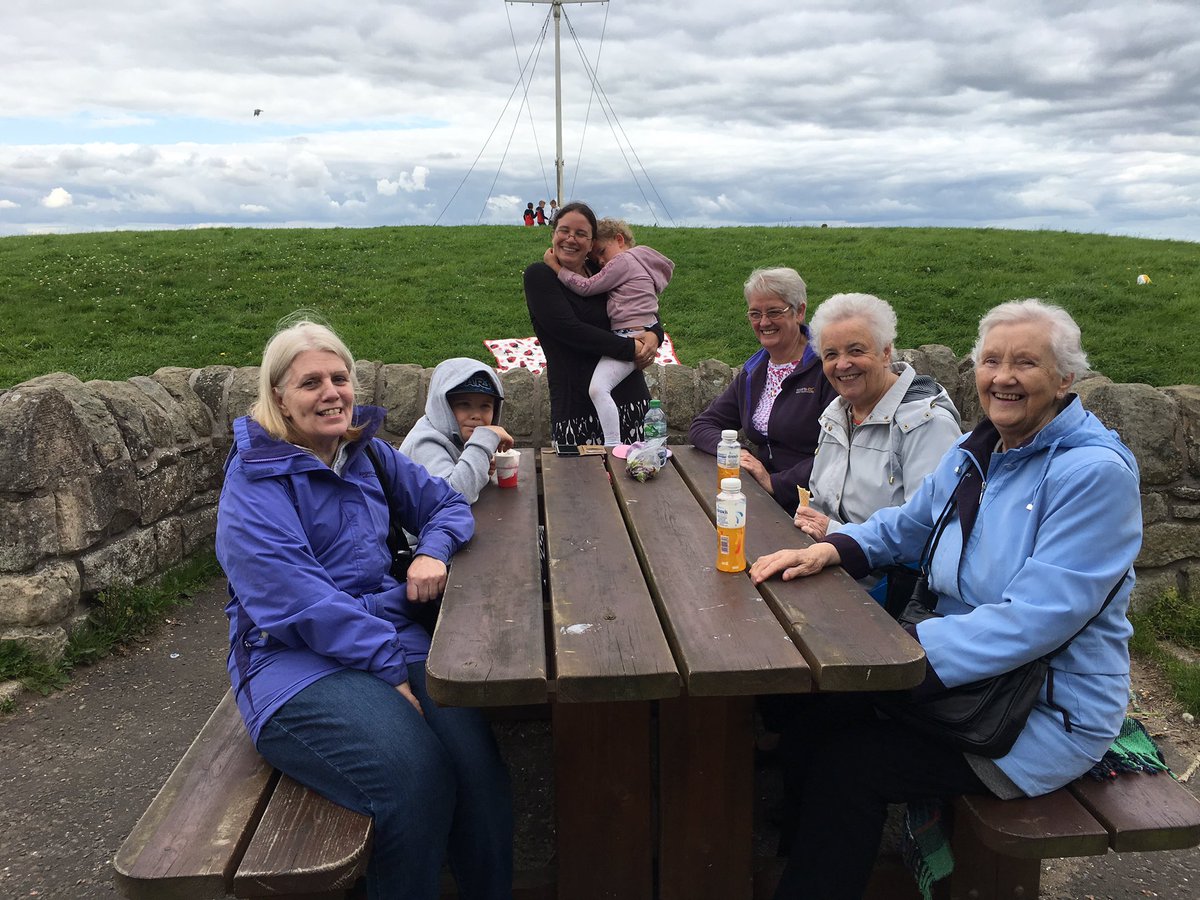 glasgowstpauls's tweet photo. About to swim to Cramond Island... maybe not. #churchouting https://t.co/fFTmNq7vPQ