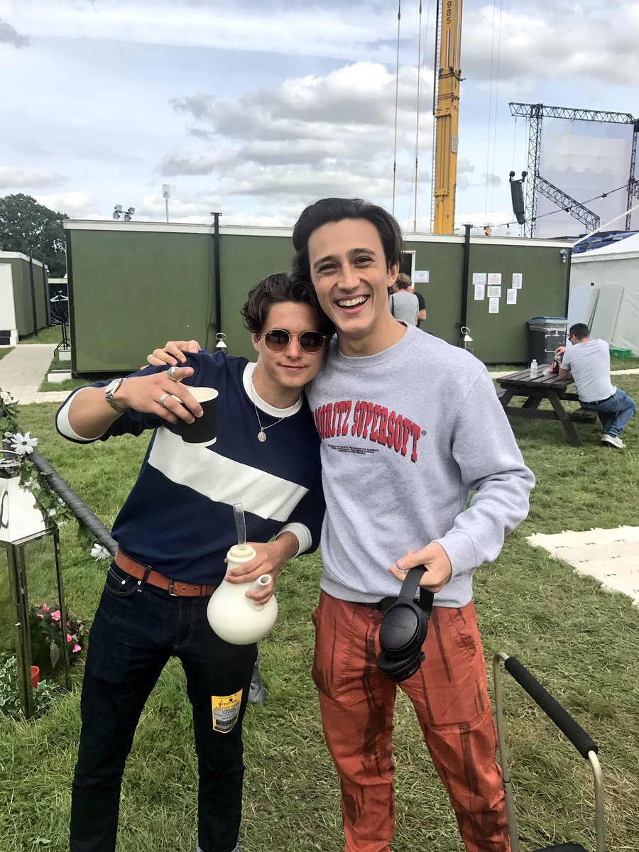 Round two <a href="/vfestival/">V FESTIVAL</a> with @zakabel 🤠🤠