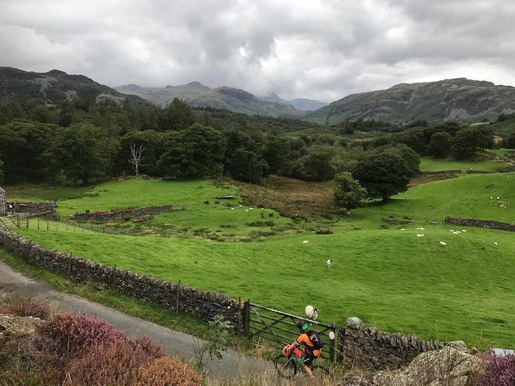 Joolzephoto's tweet photo. A reet proper #WoACA adventure! #weweregods #woacagowild #bikepackingforbeginners #wesurvived #fabroute #awesomecoโฆ https://t.co/XrVuKvdktC https://t.co/hv70sck2Sz