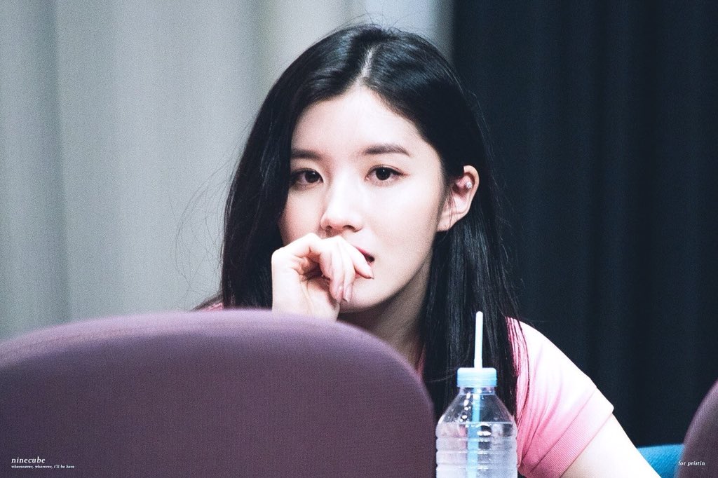 ArabXiyeon's tweet photo. [HQ] ✨~. https://t.co/9eSCumQGdg