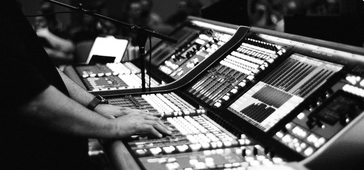 stone_rocks's tweet photo. A few of my “must-do’s” that can set you up to improve your mix:
https://t.co/juu1JGRUhw
#MxU 
#SeedsConf https://t.co/YSo7vsmb2i