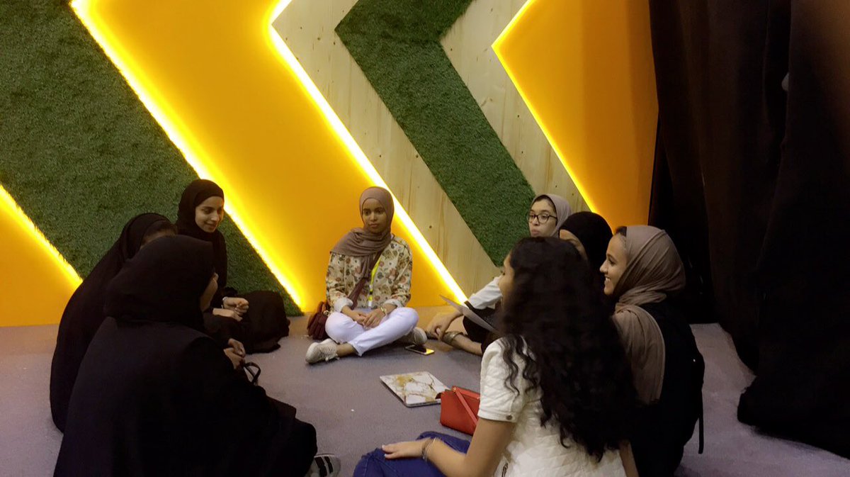 i7adad's tweet photo. الله يوفقكم واييسر اموركم
#yellowB
#molhem https://t.co/SDOkOntMO7