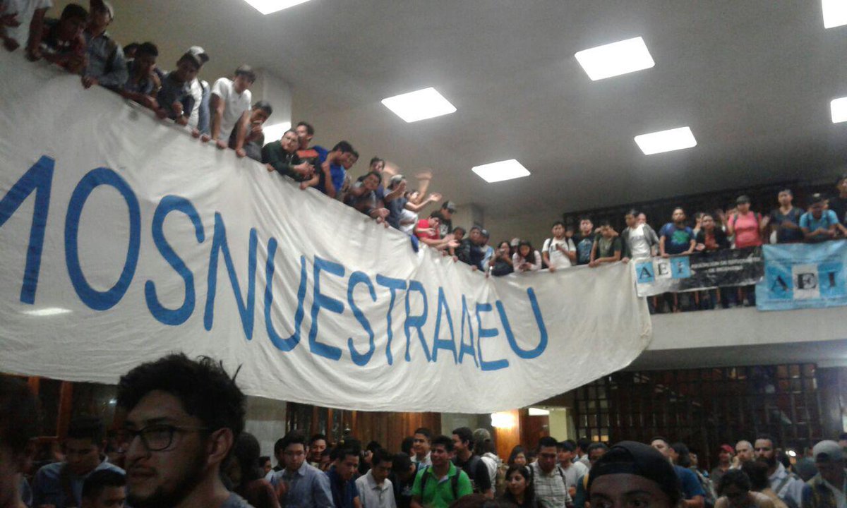 PrensaComunitar's tweet photo. #EleccionesAEU este domingo 20 de agosto se realiza el 2 día de votación, es una jornada histórica no faltes! #RecuperemosNuestraAEU https://t.co/zzxHnr9elQ