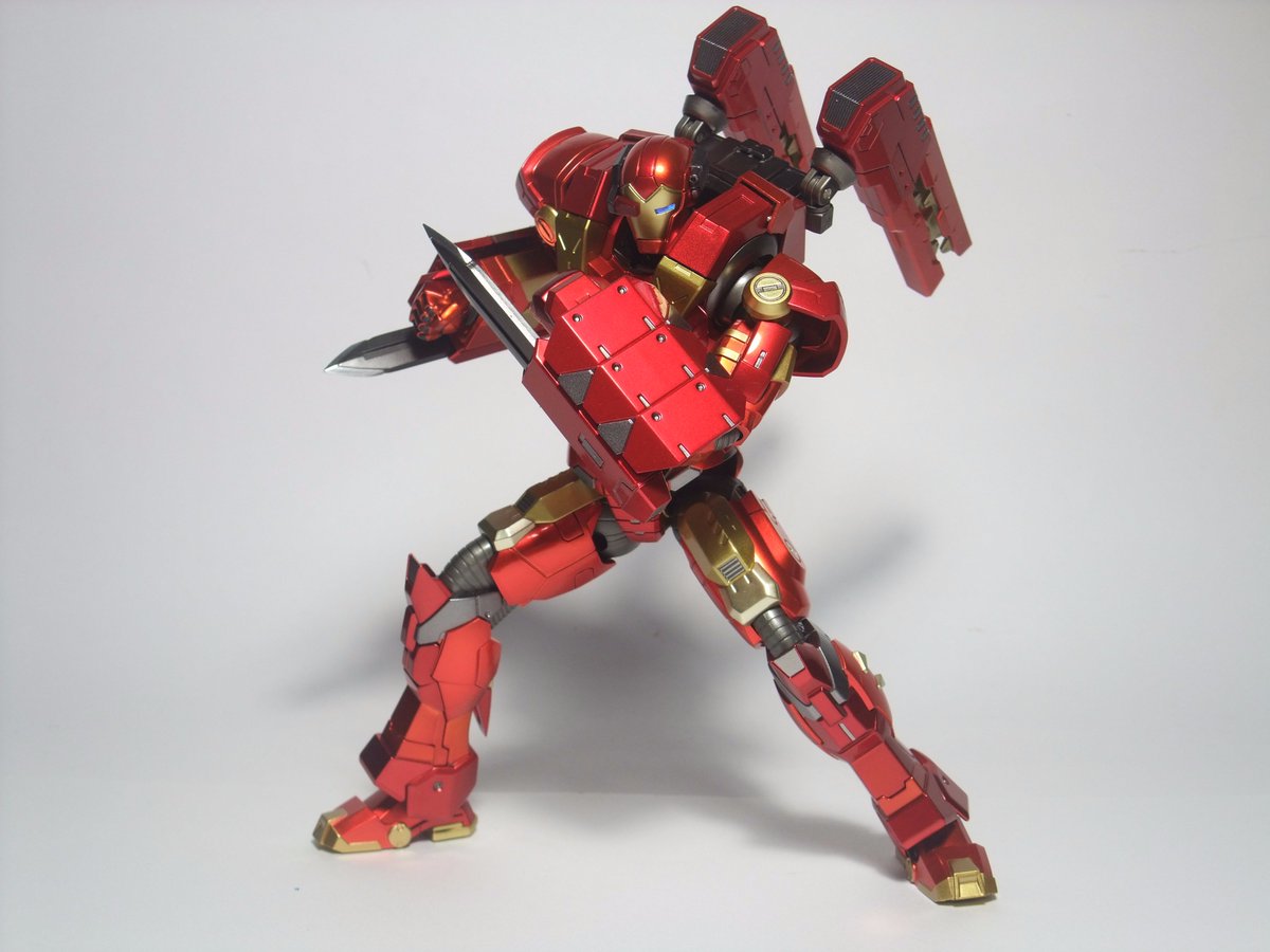 DinTyphoon's tweet photo. #MODULARIRONMAN #MODULAR #sentinelcoltd #Ironman #reeditironman #千値練 https://t.co/Za25GEr2m3