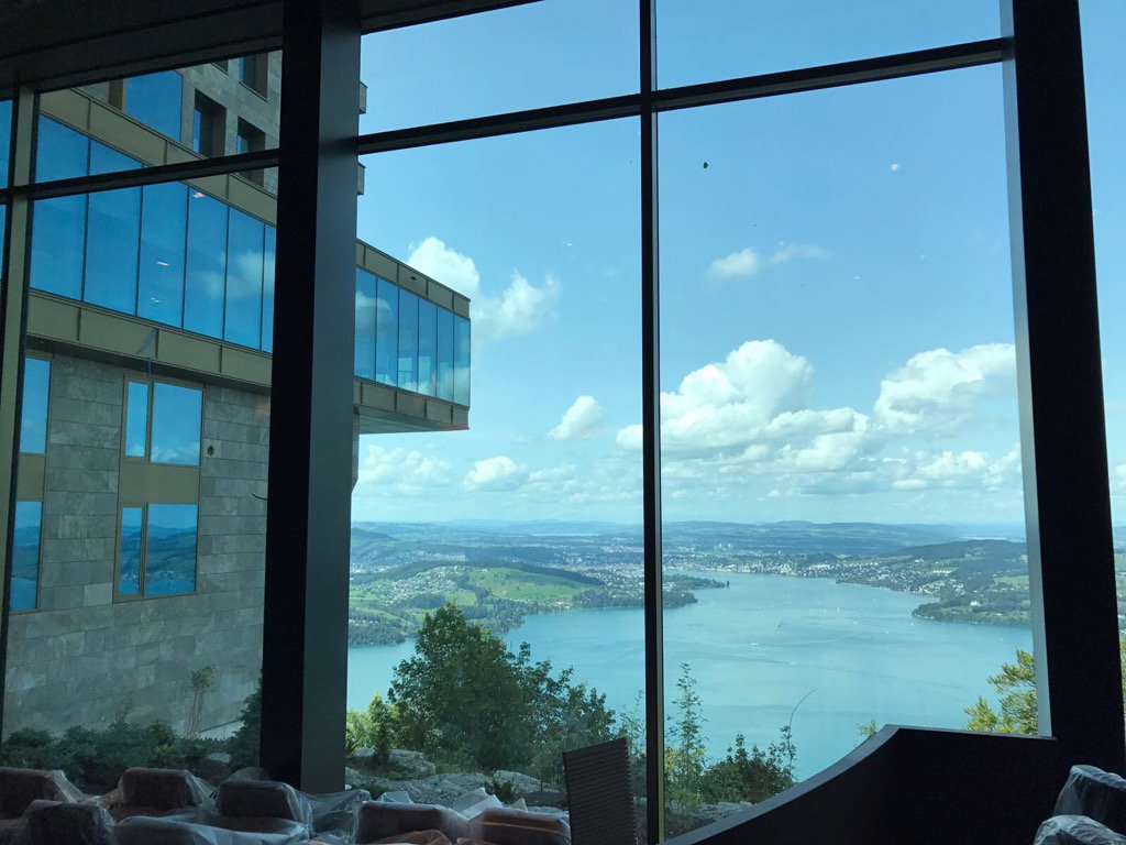 #bürkenstockresort Nouveau palace en Suisse #vierwaldstättersee <a href="/mike_wehrle/">Mike Wehrle</a> #chef #palace #hotel #suisse #edern