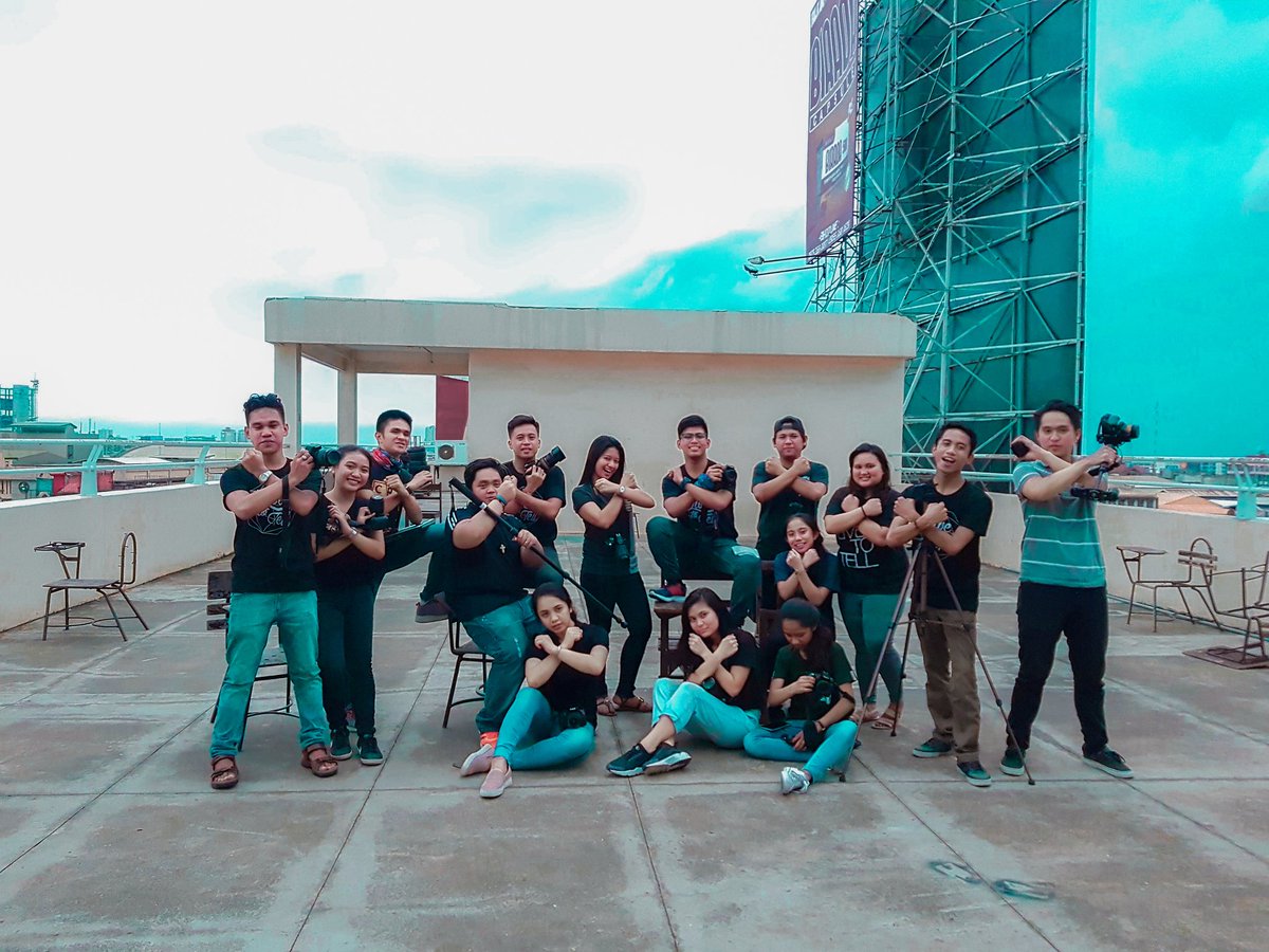 DarylDulfo's tweet photo. Campus Fresh Docu's Peps. π
#OneTeamOneGod #CampusFresh #cfcyfc #EspritDeCorps #DocuTeam #YCOM #Kusugbo #yfcCebu #CreativeMissionary https://t.co/4Qd9RYvGYf