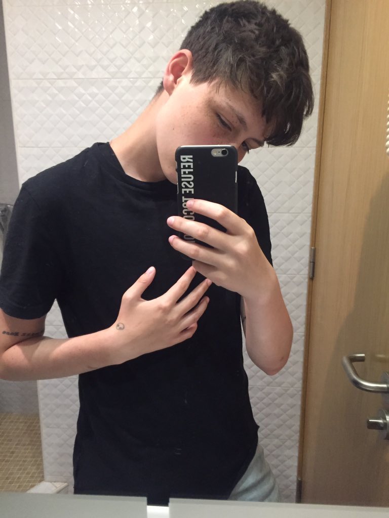 trans cuties💫 tweet media