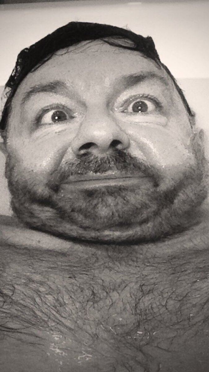 rickygervais's tweet photo. Please feel free to use this as pornography. https://t.co/y8K0VEO7kN