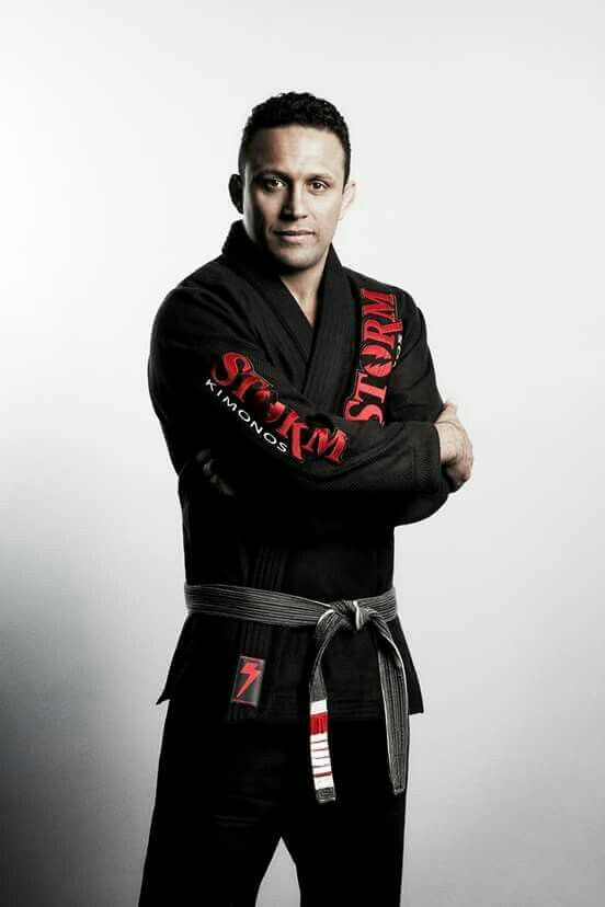 YousMMAshogun's tweet photo. @evil_ecco @RenzoGracieBJJ @DavidBranchMMA @chillzone95 @IroRandy @lisacic10 @NickPortellaMMA @JenkinsonLeslie @1ToSpaceTime @intothestorm71 @Icemanoffic @Rustyernewein Goodluck Renzo !! Oss Can't wait to see TheMaster Fight! #BJJMaster ✊👊👊
get em Renzo!! https://t.co/kCbiqSsPsK