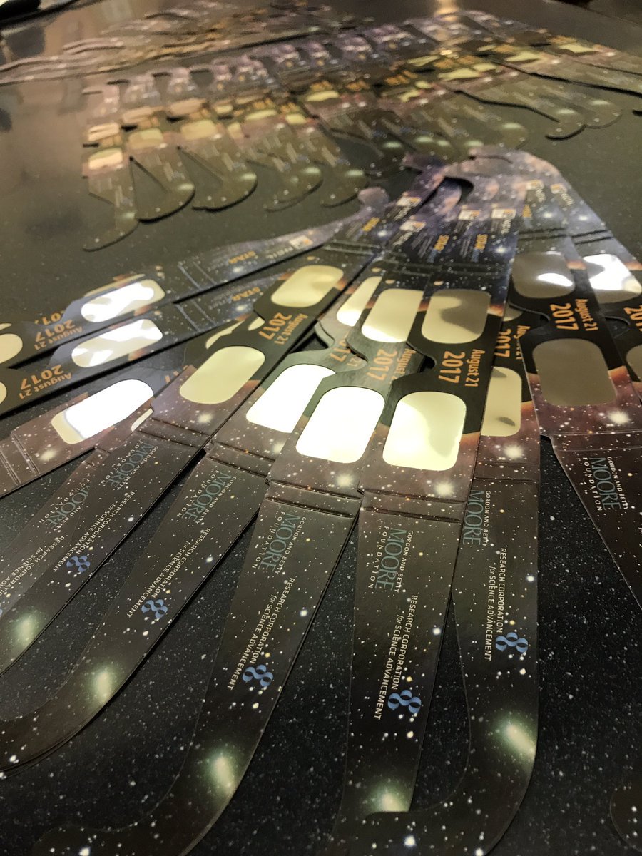 solar eclipse glasses