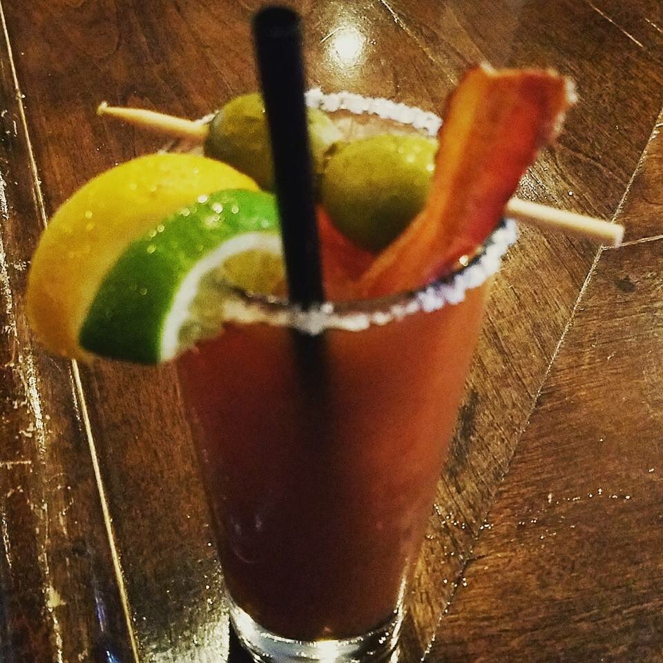 mstbrokenarrow's tweet photo. #Sunday #theDayofRest you work hard all week, let us do the work today! Enjoy a Blood Mary &amp; just rest #Brunch 10a-2p &amp; full menu until 12a https://t.co/KPqdeEq5yu