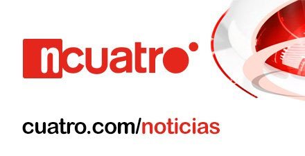 noticias_cuatro's tweet photo. Musulmanes se concentran en la Puerta del Sol de Madrid al grito de "todos unidos contra el terrorismo" https://t.co/fmu3E2lbJG https://t.co/3qg6eQz9Kw