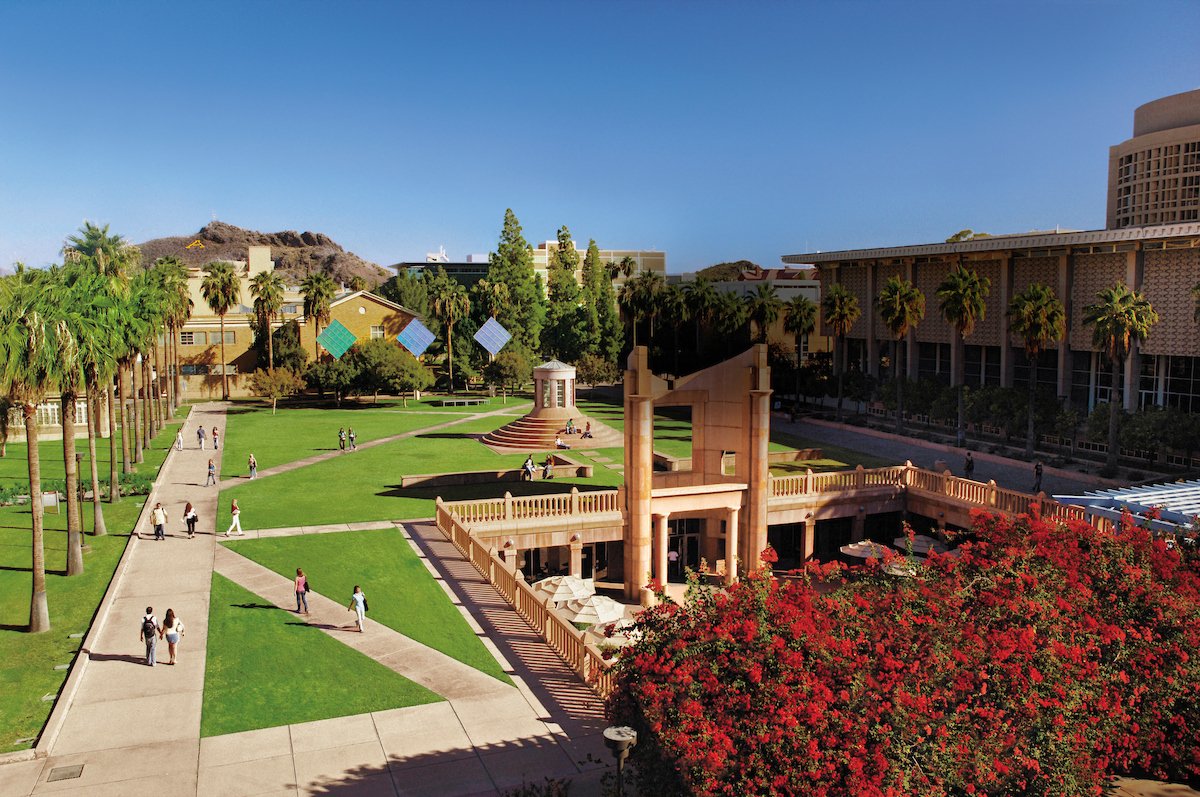 .<a href="/ASU/">Arizona State University</a> 👏 on 👏 the 👏 list 👏

The best colleges in each state for 2017: ow.ly/Xnqy30ewqq3