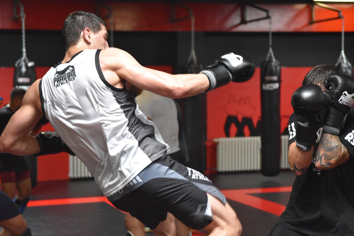 OfficialAbus's tweet photo. Good work tonight at @ufd-gym #mma #ufc #pathtothetop https://t.co/aWsK83ykcV