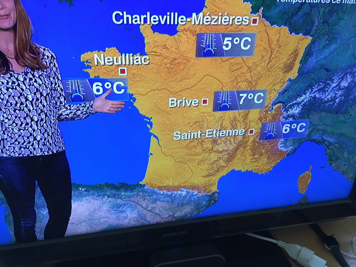 AAlexis33's tweet photo. Y'a pas une erreur de localisation concernant Brive ??? 😱 #france2 #france2meteo https://t.co/6HfVngDnan