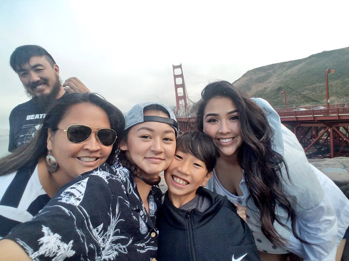 honi_j's tweet photo. Sounds like me to be taking selfies the whole trip 🤷‍♀️ https://t.co/JmW2WYIZwn