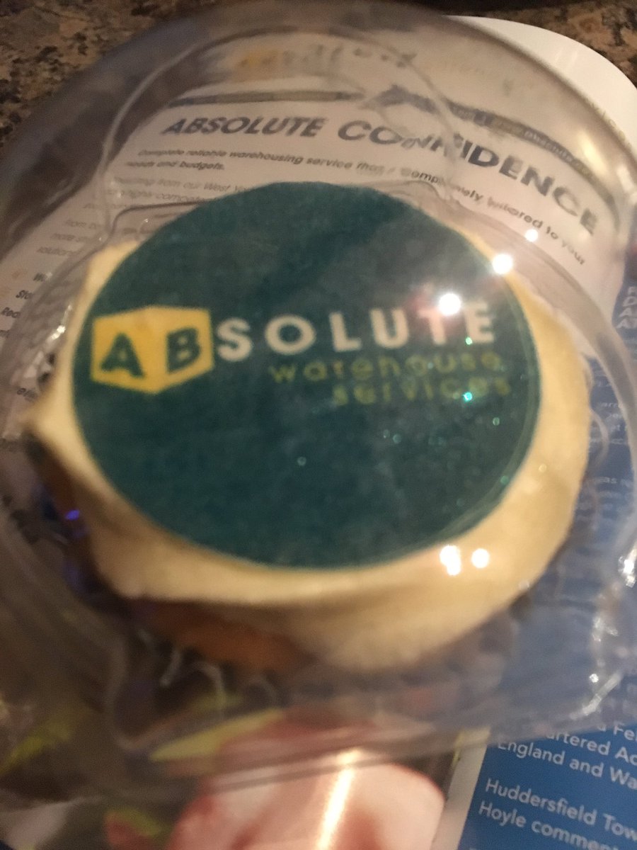 DINKUMCreative's tweet photo. Branded cupcake idea for @absolute_ws - With over 270,000 sq ft of storage, there's always room for cake! 24/7 commercial warehousing, Leeds https://t.co/BQ7ZfEMsBr