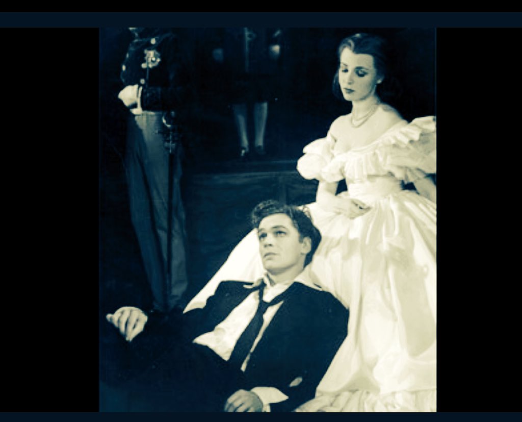 The 26-year-old Paul Scofield as Hamlet in 1948, with 16-year-old
