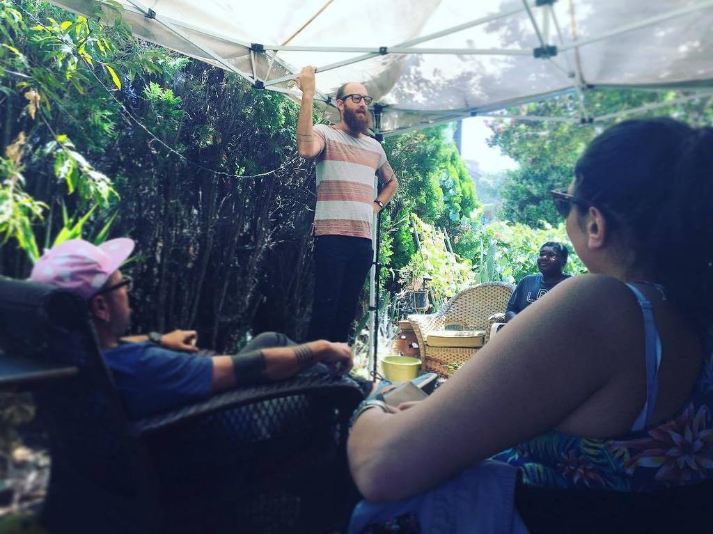 AlBahmani's tweet photo. #bombmic @iwasonlykidding #standup #comedy #losangeles #silverlake #feelsweird https://t.co/6d3Jz4FSZl https://t.co/O8ipWnRr4X