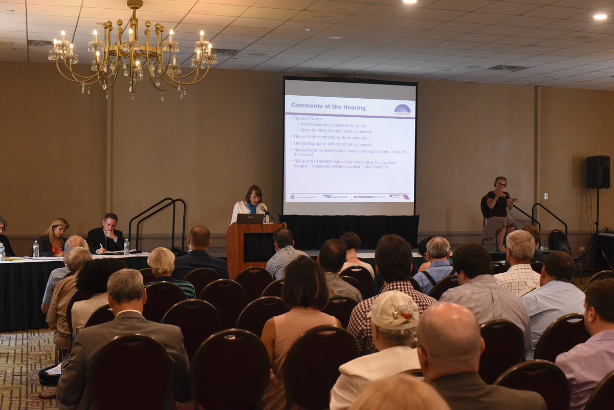 Tomorrow is the last day to comment about Hudson Tunnel EIS. Visit our website and add your voice to the process! ow.ly/ZChC30euppy