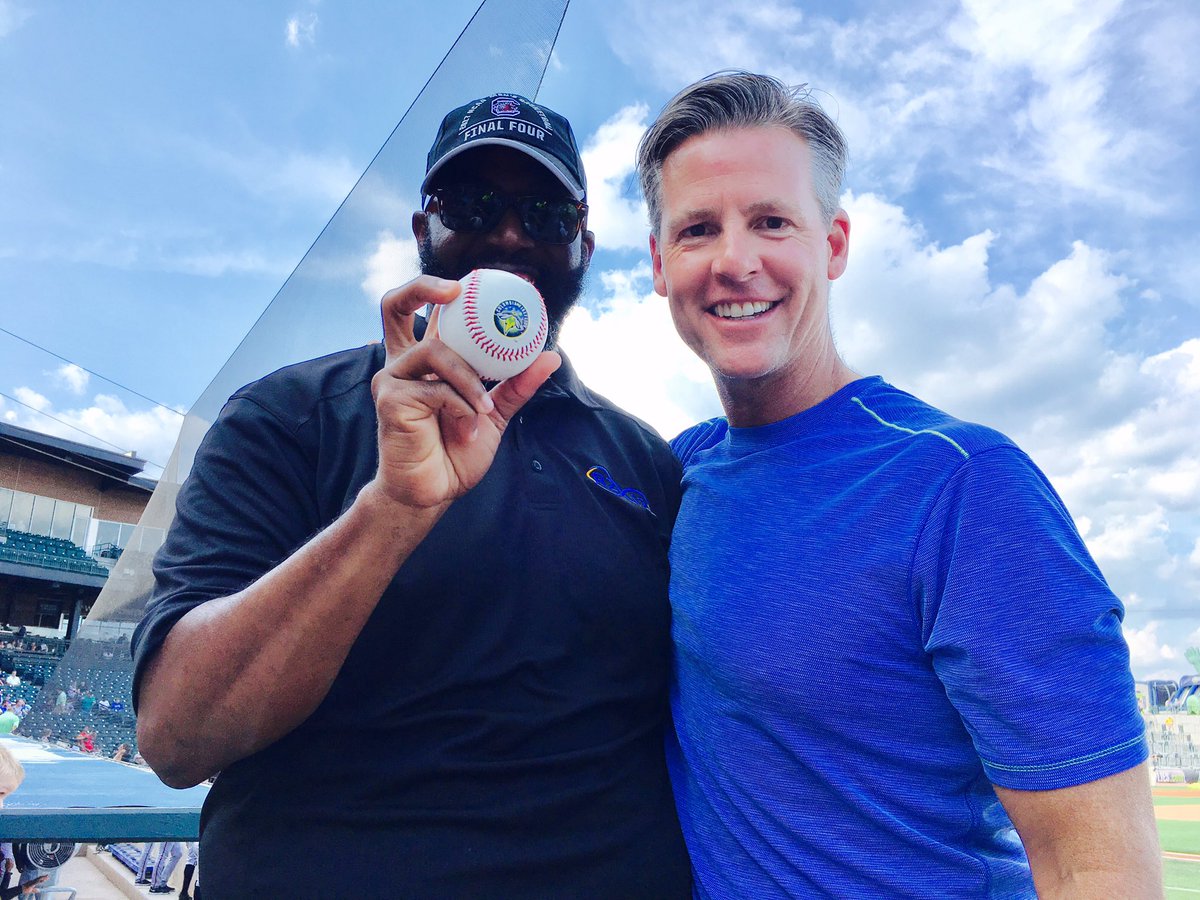 DawndyOnCam's tweet photo. Celebrating @RichlandTwo with Superintendent @DrBaronDavis and Board Chair @PlankStateFarm at the @ColaFireflies game. #LetsGlow https://t.co/1OQ7A527FP