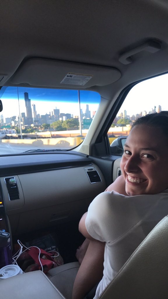 abbyliesman's tweet photo. ITS MY BEST FRIENDS BIRTHDAY AND SHES WONDERFUL AND AMAZING AND I LOVE HER SO GO WISH HER A HAPPY BIRTHDAY https://t.co/Aanb38wn87