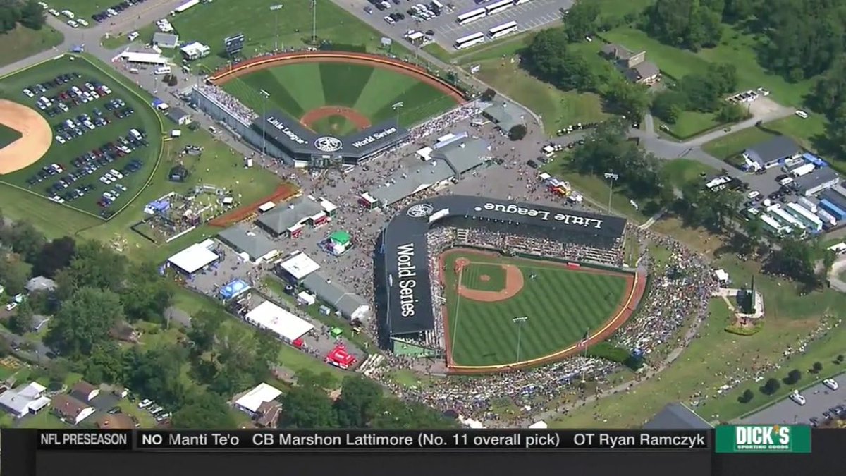 AerialPilot's tweet photo. Over Williamsport again for #LLWSxESPN aerials #LLWS! https://t.co/9DyIq3wVGZ