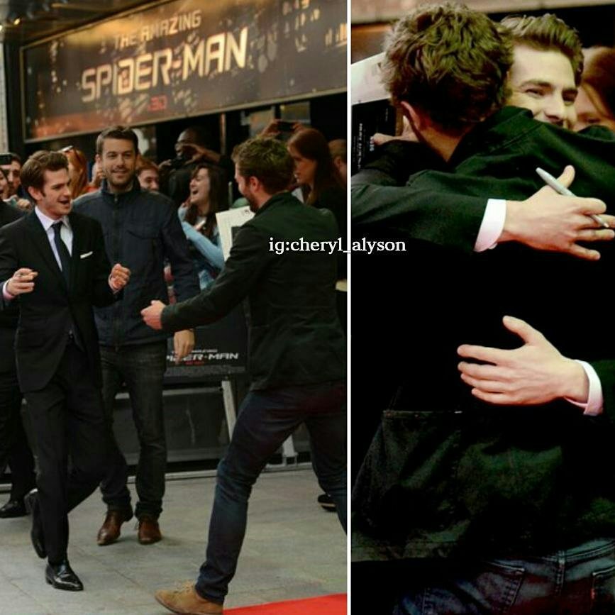 Happy Birthday to Jamie\s friend, Andrew Garfield today!  