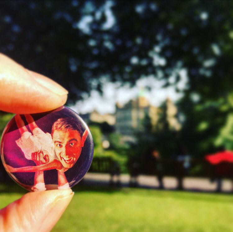 Ending #EdFringe17 with our favourite <a href="/DaveBibby/">Dave Bibby BA (Hons)</a> <a href="/FollowTheCow/">Underbelly Edinburgh</a> #porksword #patscorner #NobodyPutsBibbyintheCorner