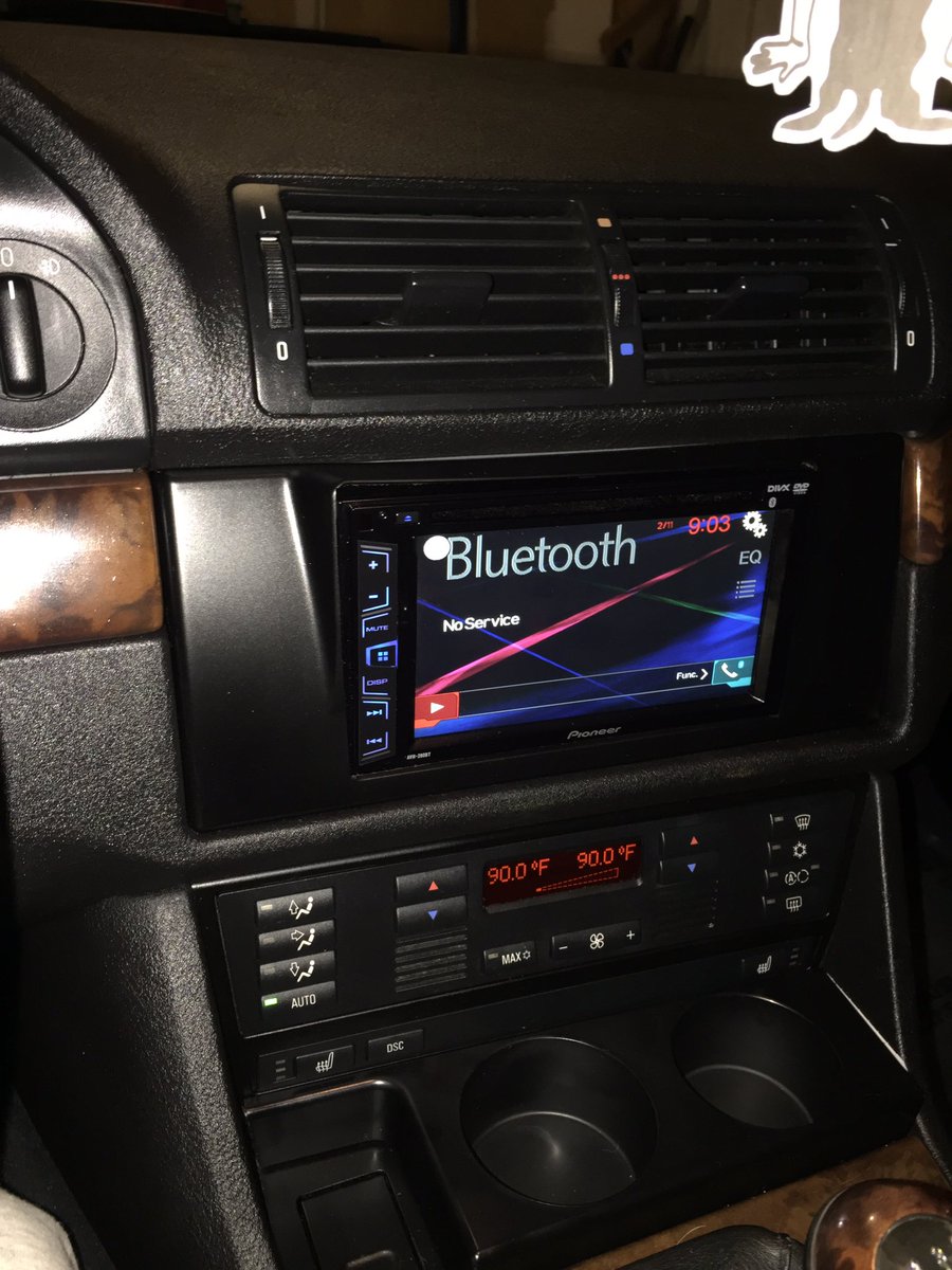 TheBruceMoore99's tweet photo. If anyone is looking for a great deal on a 2001 540i, 6-speed, v8 BMW please let me know https://t.co/MF6rQKf8WI