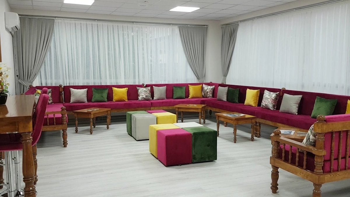 gsb denizli yurtlari on twitter fatma yildiz hanim yurdunda ogrencilerin huzuru mutlulugu icin ev rahatliginda nezih ve guzel bir ortam daha olusturuldu benimyurdumkyk https t co hlqrutuhnl twitter