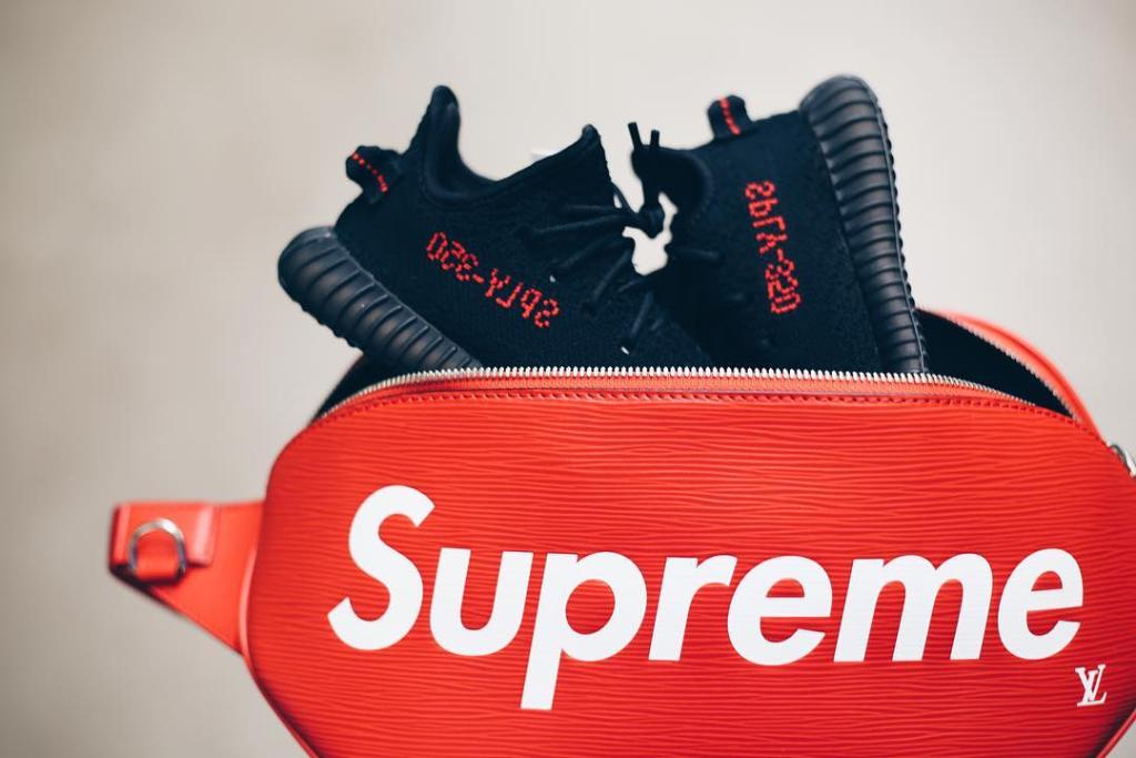 supreme x lv bumbag
