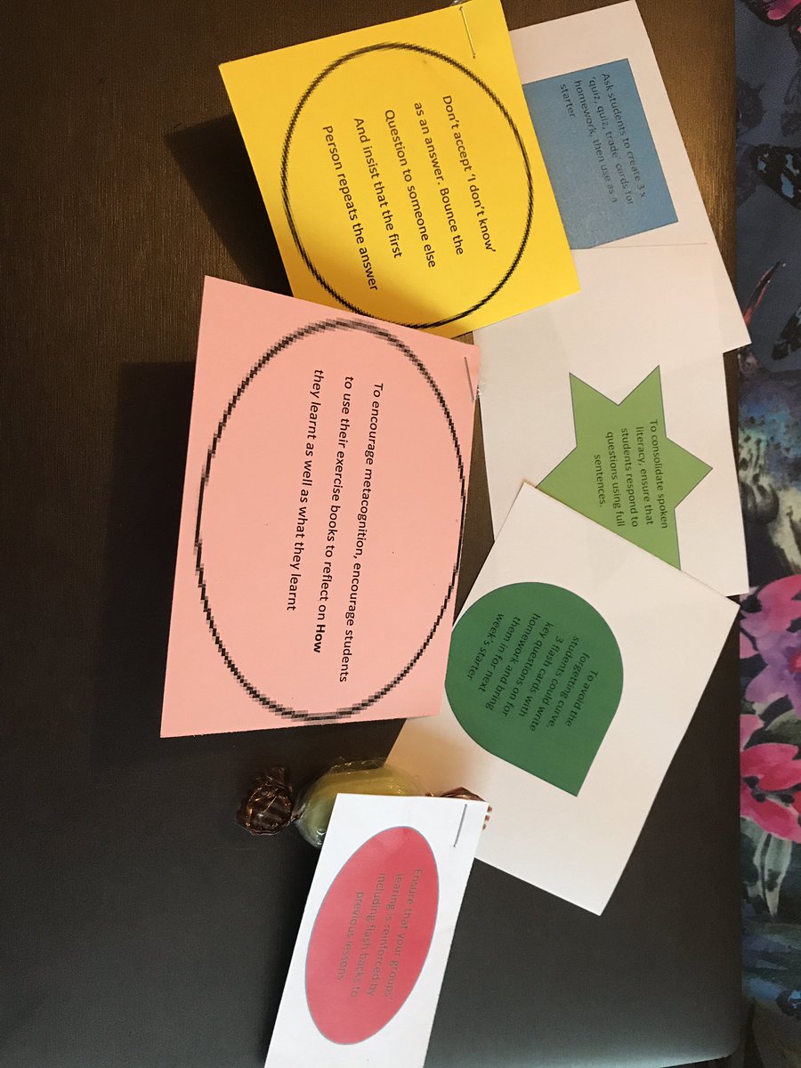 AndreaWJFCCT's tweet image. Making &apos;T and L Jewels&apos; for staff at Inset Day #gettingbackintoit #creativestrategies