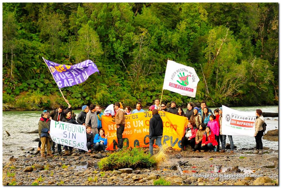glenditaaldunat's tweet photo. @pablonegri @OceanaChile @sinrepresas @manuelbaquedano @codeffchile @TerramChile @riosvivos @MitziUrtubia @Lis_OceanaChile @FIMA_Chile Ejaleeeee.... Felices #CUERVOLIBRE ... En Aysén hoy celebramos Defensores de Ríos Libres #CuervoSINRepresas PATAGONIA SIN REPRESAS https://t.co/s9Axl0asgY