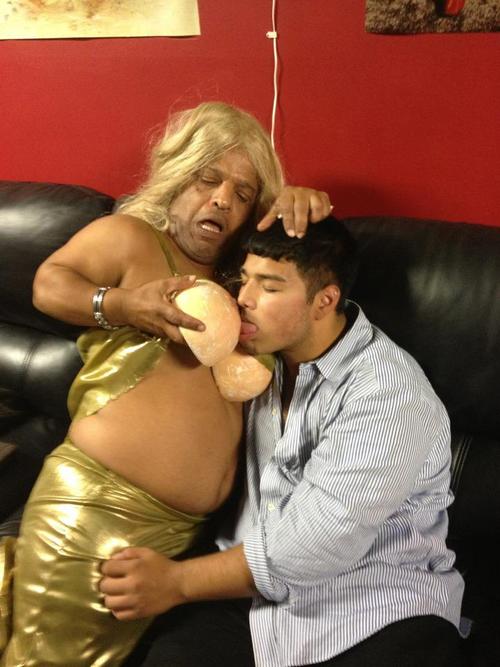 Tyrion's got himself into a right pickle here #gameofboners