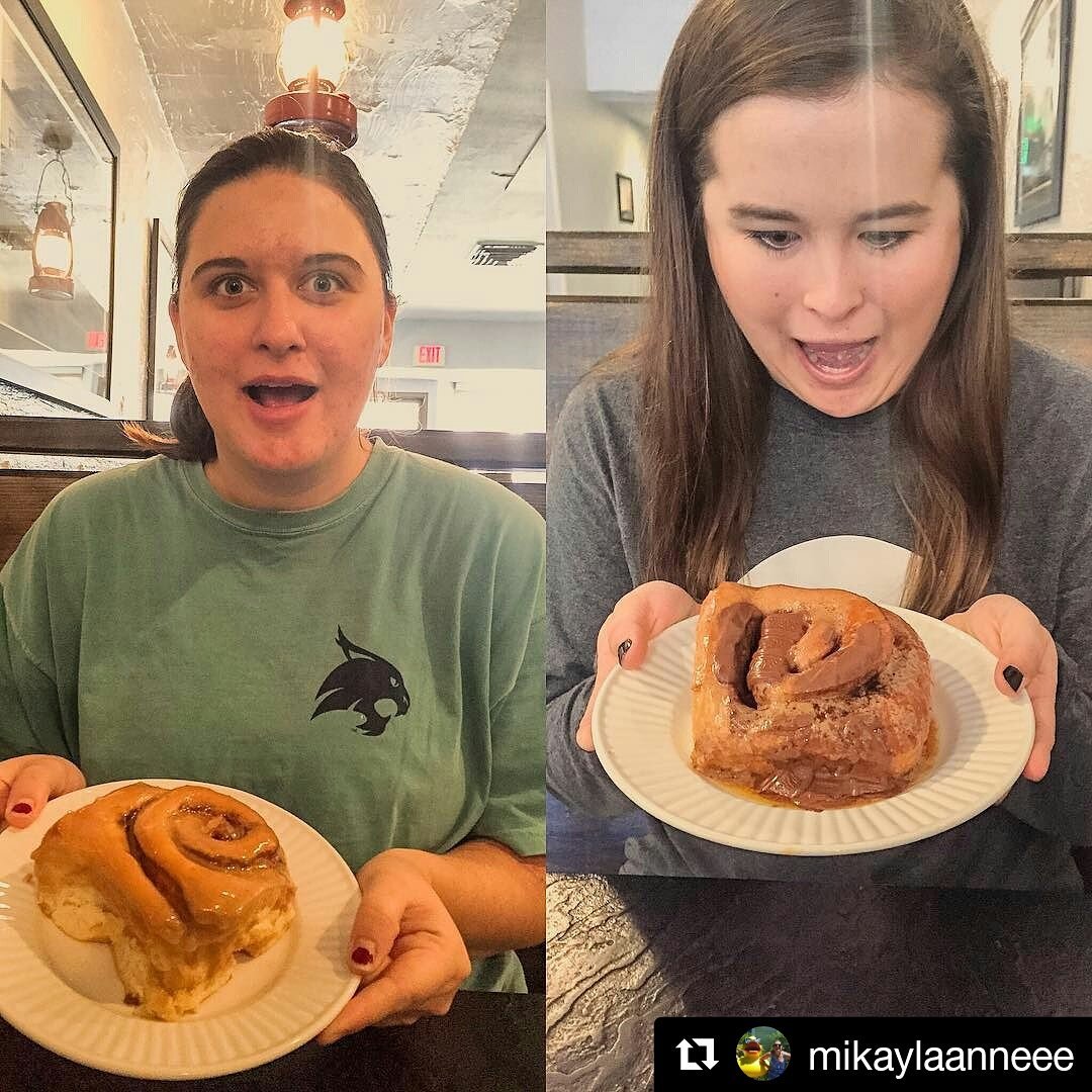 Welcome to Bobcat Country, #txst21! 🐾 Share your first #ManskeRoll experience with us! #gilsbroiler #smtx #txst #txstmovein 📷:<a href="/mikaylaanneee/">mikayla</a>