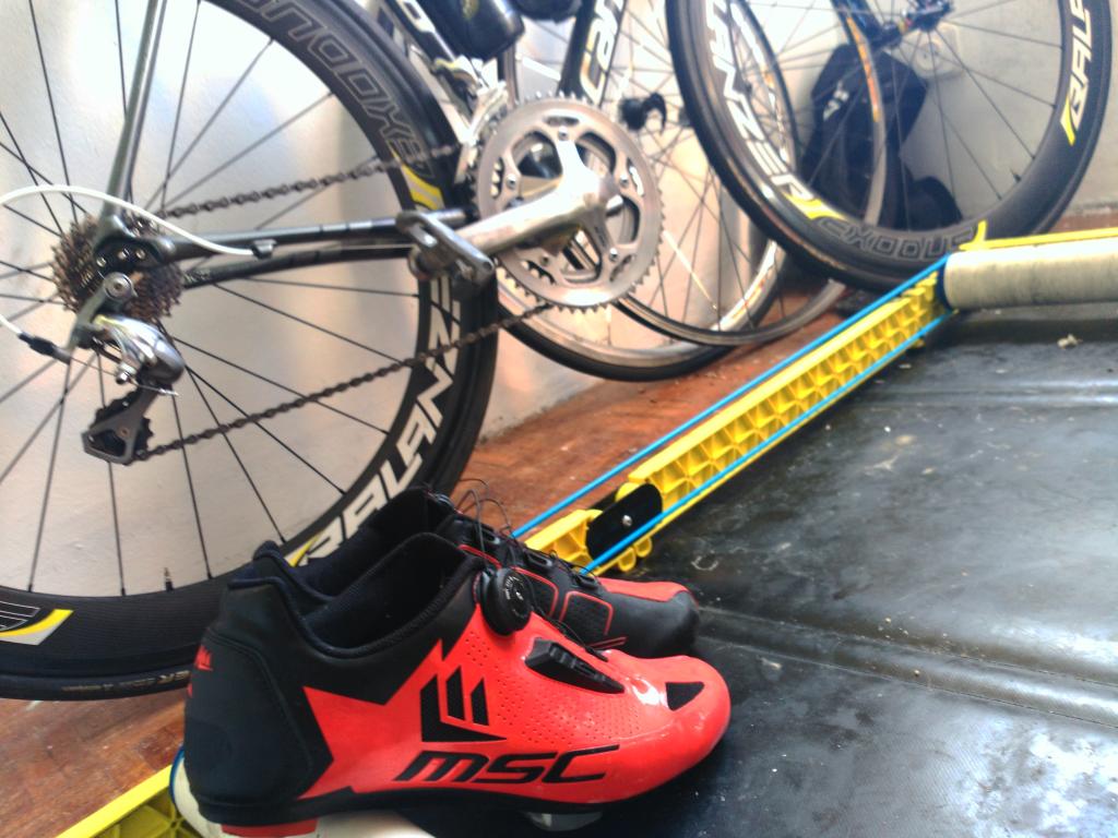 Trabajando contra reloj para lo que viene hasta Octubre!
Tras 14km run de esta mañana, 50' de <a href="/_RooDol_/">RooDol™ Barcelona</a>! ;)