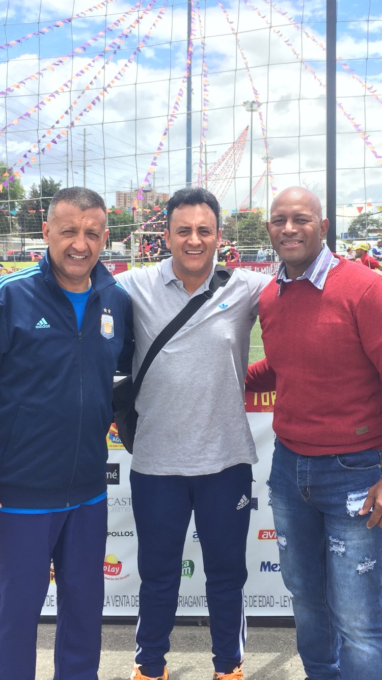 Jhon Mario Ramirez Na Twitteru Ellos Su Futbol Y Caracter Nos Hicieron Amar Mas A Millos Potencia Vanemerak Y La Gambeta Estrada