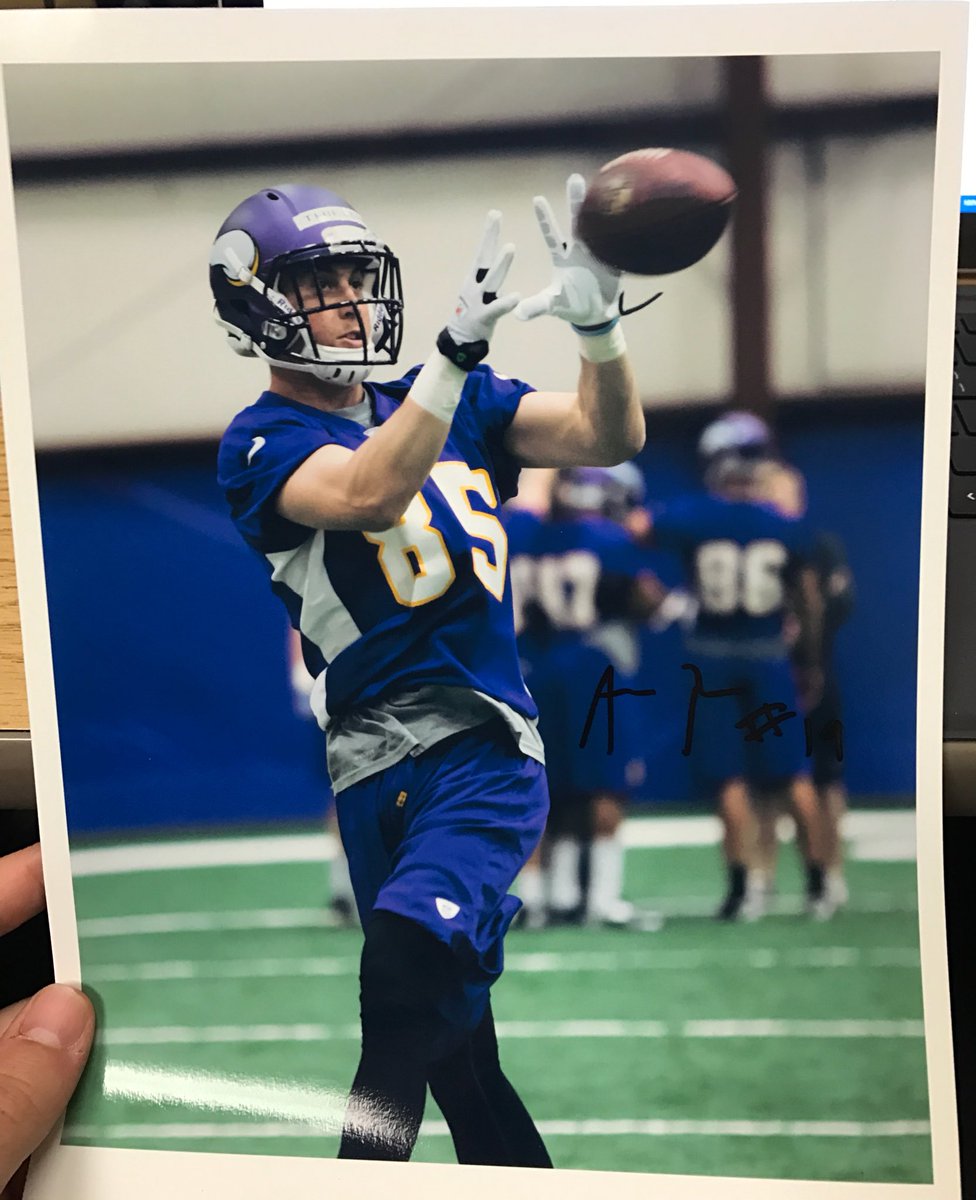 adam thielen college jersey