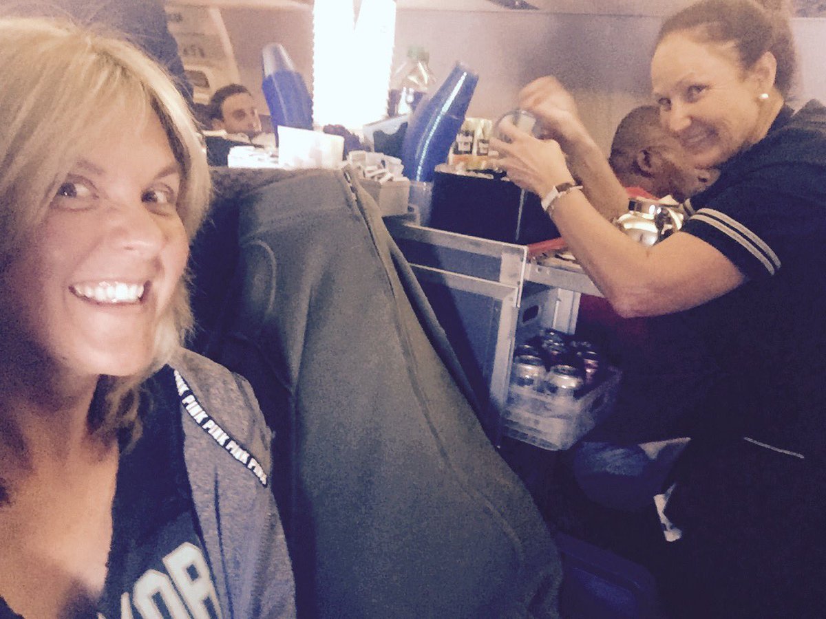 That moment when my neighbor has a tantrum because there are no blankies #sweatshirtcocoon #unitedAIRLINES #bestflightattendant