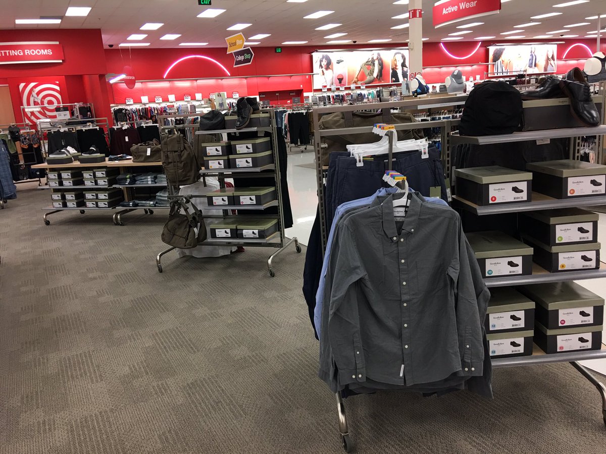 JessPontious's tweet photo. T2546 loving Goodfellow!! ... and men's shoes in men's #logETLgottoplay Thanks TL Tony @AlexElgersma @laren_john @targetleah @runTONYrun182 https://t.co/qdy2jQ8JdP