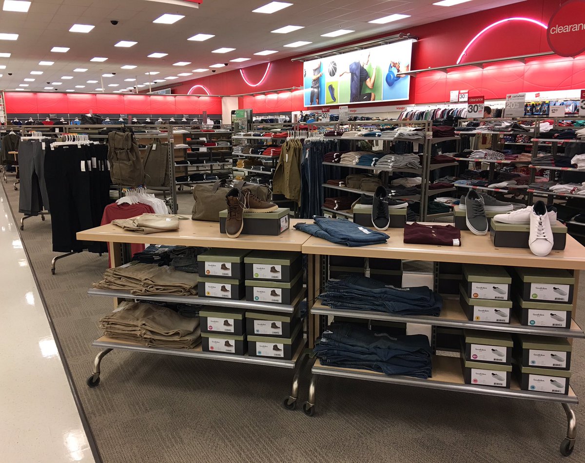 JessPontious's tweet photo. T2546 loving Goodfellow!! ... and men's shoes in men's #logETLgottoplay Thanks TL Tony @AlexElgersma @laren_john @targetleah @runTONYrun182 https://t.co/qdy2jQ8JdP