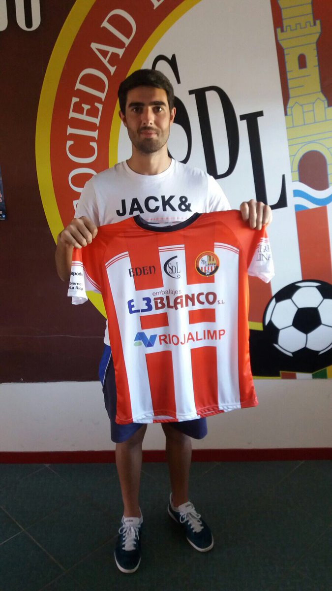 COMUNICADO | La SD Logroñés contrata a Juan García 

sdlogrones.com/noticias/1719-…

¡Bienvenido Juan!

#SDLog #CaminoDelAscenso