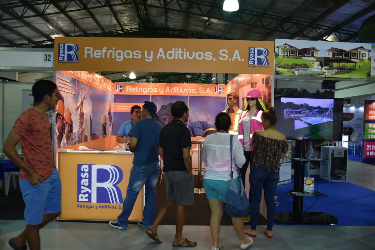 Expo_Chiriqui's tweet photo. Visita #Expo Chiriquí hoy en su #último día, adquiere tu vivienda / materiales para decorar tu hogar, hasta las 6:00 p.m. @CapacPanama https://t.co/doUHWjL9d3