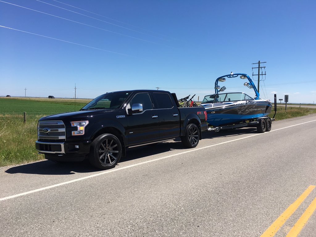 How about this setup from <a href="/gallyohan/">That Guy</a>. She's beautiful😍😍😍