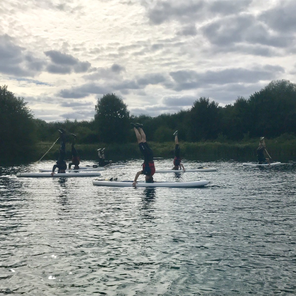 Heartfelt_yoga's tweet photo. 5 headstands together. Is this a #worldrecord? Fun in the sun & #BSUPA Ready to Ride @StubbersCentre #sup #headstand #supyoga #yoga #essex https://t.co/l6WaS9Pktw